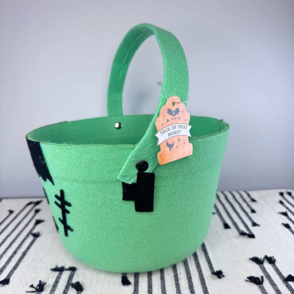 NEW Target Bullseye Playground Frankenstein Trick-Or-Treat Basket